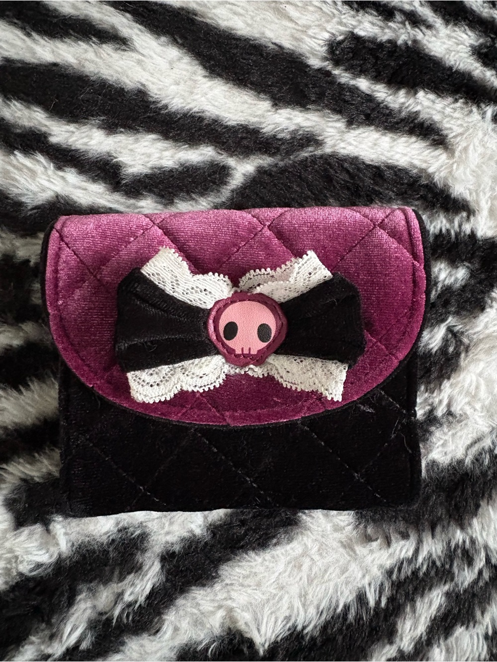 kuromi velvet wallet